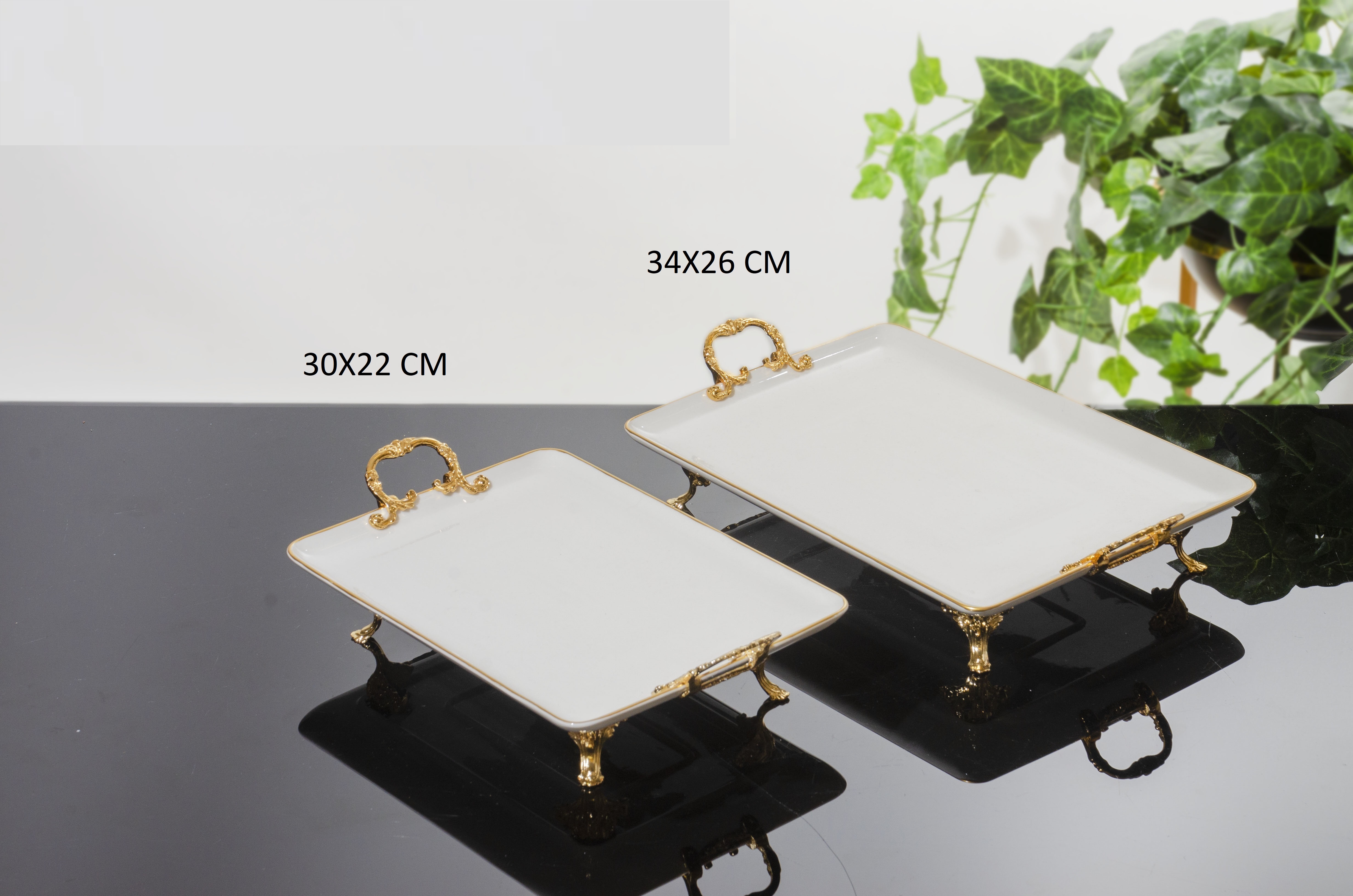 KULPLU%20DİKDÖRTGEN%20PORSELEN%20SUNUMLUK%2030X22%20CM%20GOLD